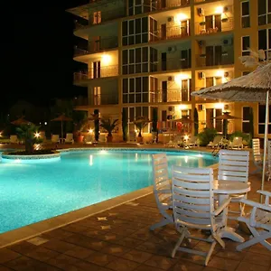 https://joya-park-apartments.goldensandshotels.net